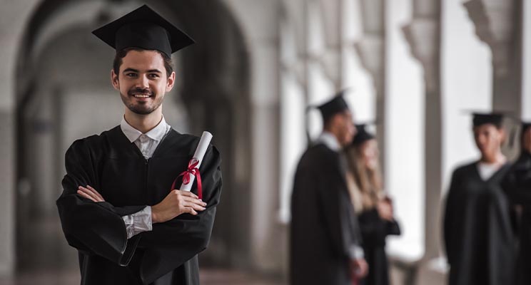 ¿Qué es un posgrado y por que debo realizar uno?